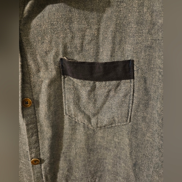 The North Face Women's Button Down Shirt Blue Size L - Picture 3 of 6